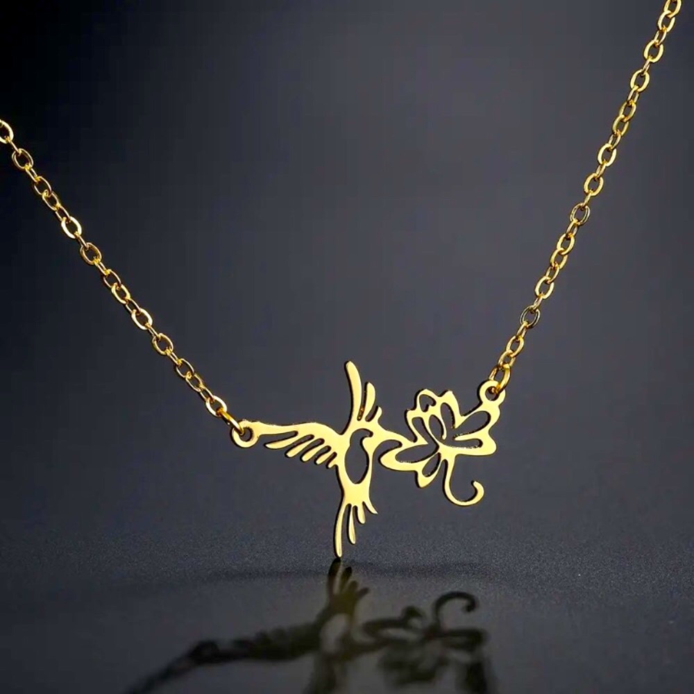 ⚜️𝟯𝟬%𝗢𝗙𝗙 𝗯𝘂𝗻𝗱𝗹𝗲𝘀 𝟯+⚜️ NEW Hummingbird Charm Stainless Steel Necklace - Picture 5 of 8